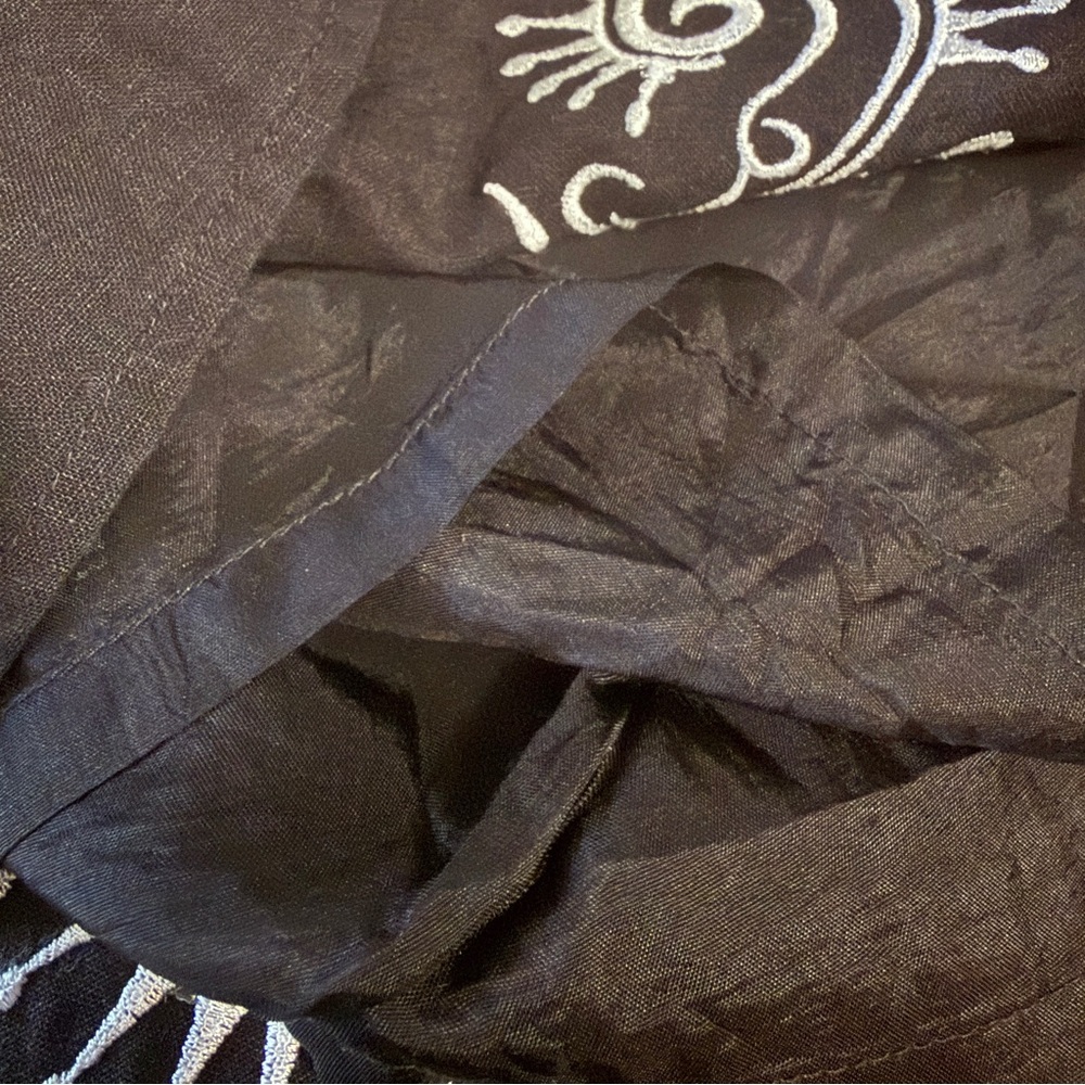 LOFT Black Linen White Embroidered A-Line Flair Fully Lined Midi Skirt Sz 2 EUC - Picture 6 of 11